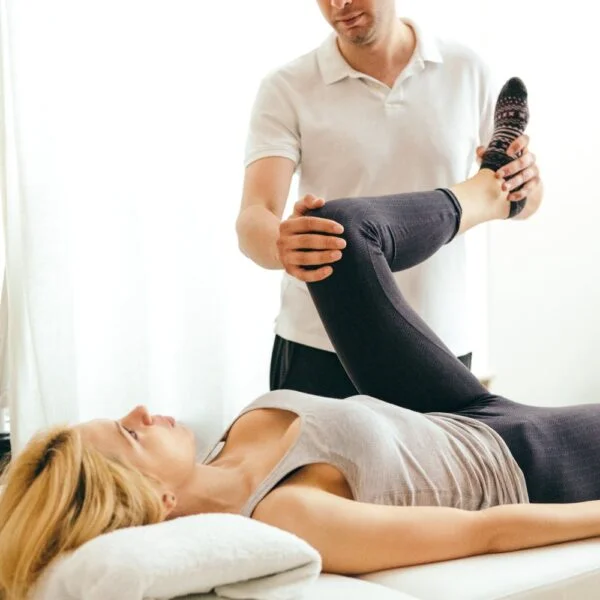 physical-medicine-and-rehabilitation-600x600